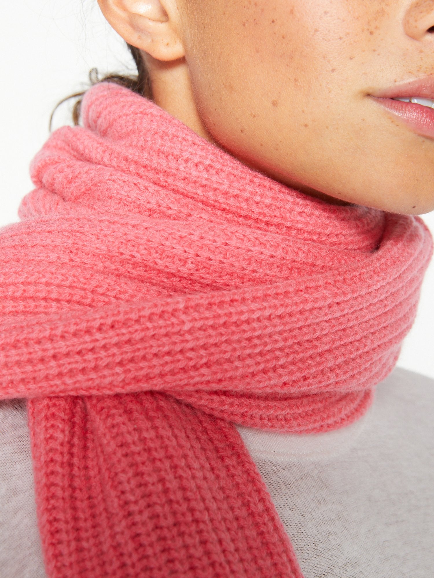 The Ribbed Jenny Scarf